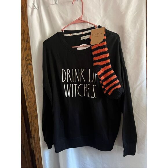 Rae Dunn Drink Up Witches Black Crewneck With Striped Cozy Socks Woman’s Size Me - Picture 1 of 7